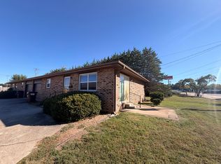 dkentwd, Springfield, MO 65804