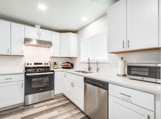 4218 Sequoia St, Baytown, TX 77521