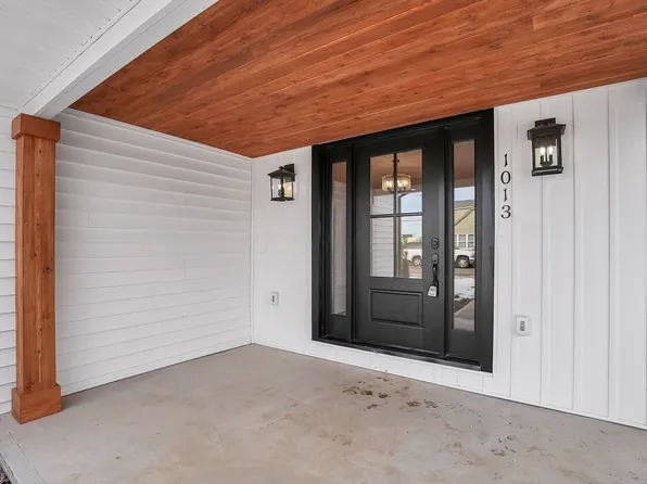 1013 Willard St, Washington Court House, OH 43160