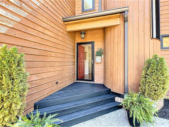 3rd image of 2506 Old Charlotte Pike