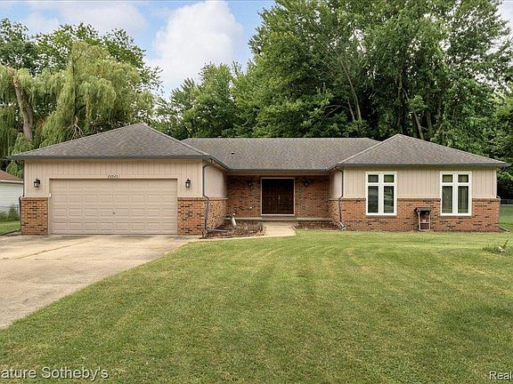 2nd image of 26820 Alray St