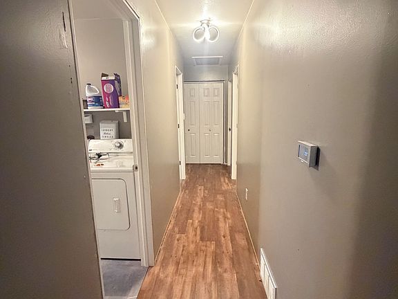 5th image of 2319 Dunn Rd