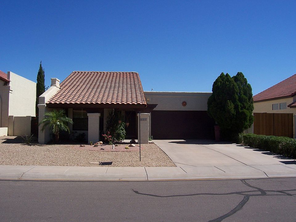 8123 E Rovey Ave, Scottsdale