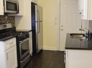 3406 W Carmen Ave APT 1B, Chicago, IL 60625