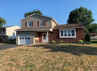 4761 Casimir Cir, Liverpool, NY 13088