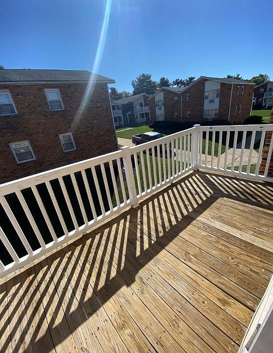 1st image of 400 S Dupont Hwy #2B-1Ba-1200Sqft