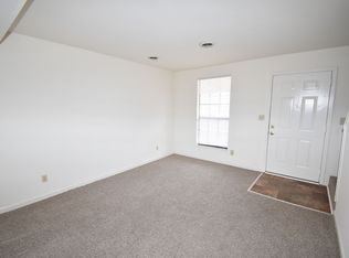 1500 W Knollwood Cir #A, Clarksville, TN 37043