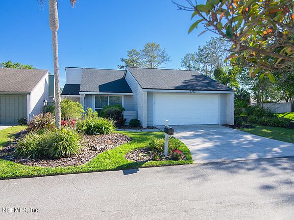 4th image of 2532 DAUPHINE Court E