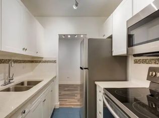 1027 Cameron Ave SW #203, Calgary, AB T2T0K3