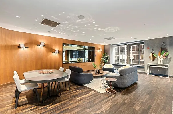 Rented by Compass | media 53