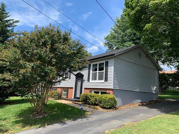 4th image of 6212 Narragansett Dr