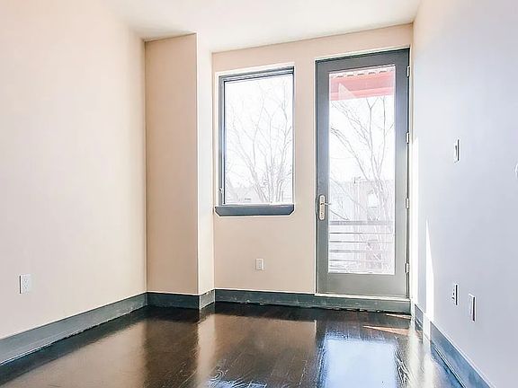 5th image of 1485 Gates Ave #2B