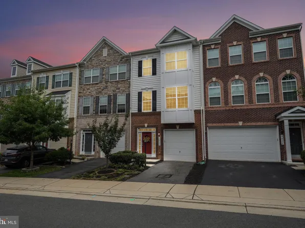 9023 Christina Pl, Manassas Park, VA 20111