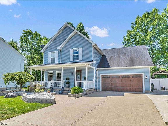 2nd image of 40087 Hope Ct