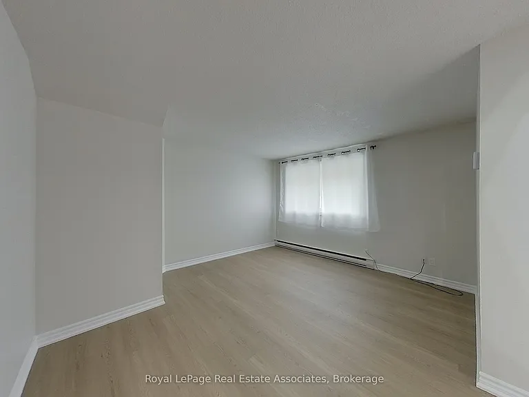 35 Breckenridge Dr #30 — Photo 16