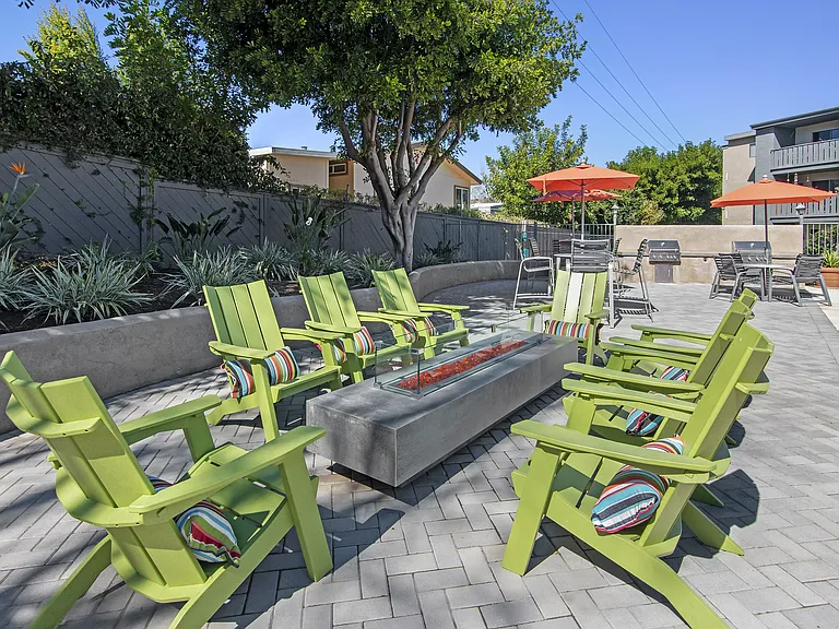 439 W El Norte Pkwy #102 — Photo 11