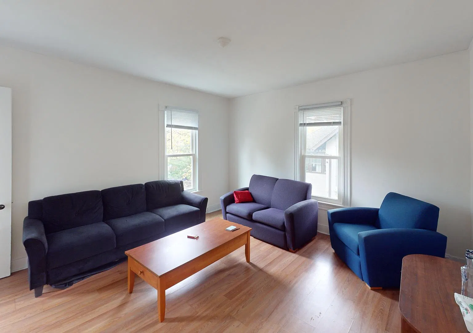 3 bed, $1,950 — Photo 1