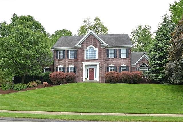 1st image of 222 Edelweiss Dr