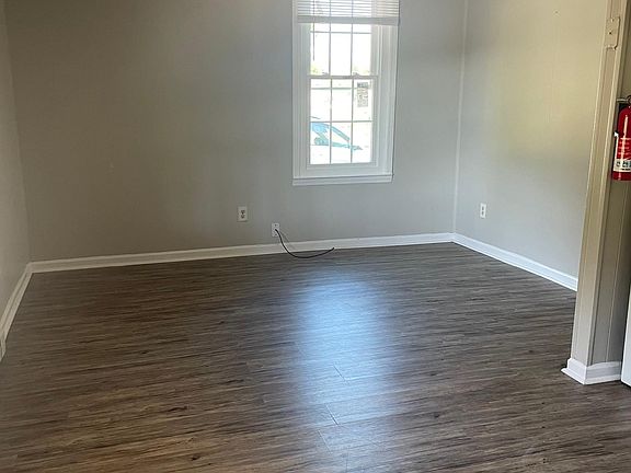 3rd image of 1522 Milligan Hwy APT 1