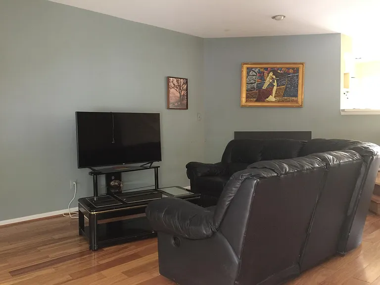 20226 Waterside Dr — Photo 4