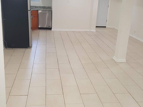 5th image of 3125 N Elston Ave #G