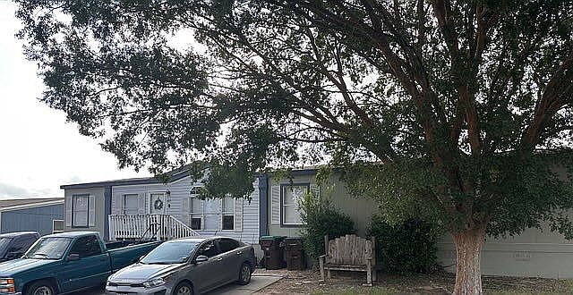 1st image of 7460 Kitty Hawk Rd #105