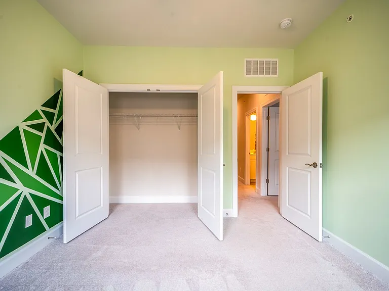 20656 River Liffey Ter — Photo 42