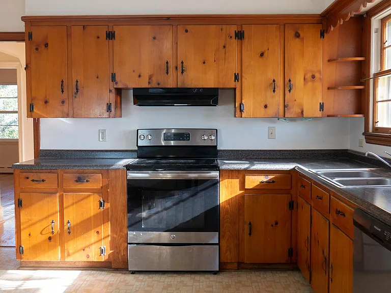 2960 Trents Ferry Rd — Photo 4