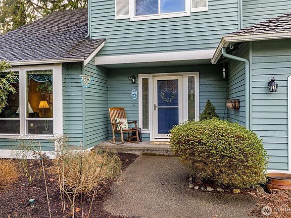 2nd image of 11504 SE 323rd Place