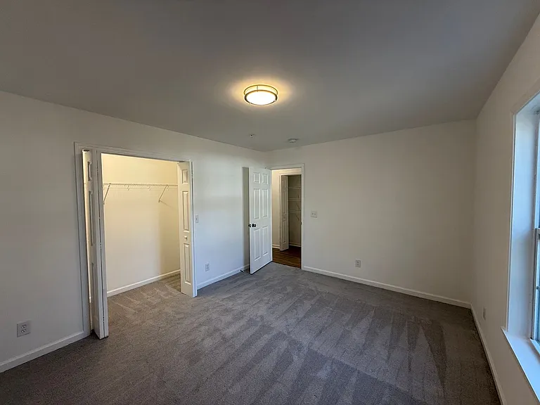 208 Meadow St #A — Photo 15