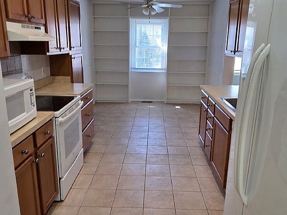 4th image of 12735 Lighthouse Ln