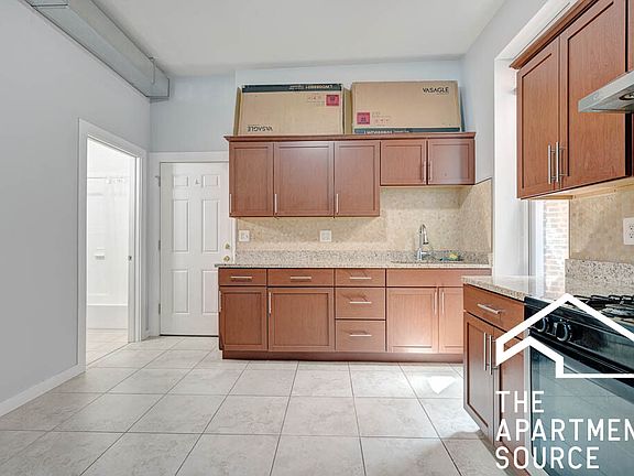 3rd image of 2736 S Princeton Ave #2R