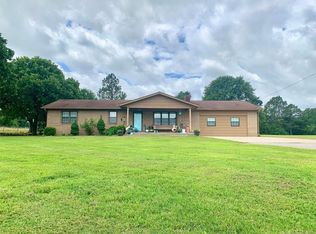 1618 E Old Military Rd, Stigler, OK 74462