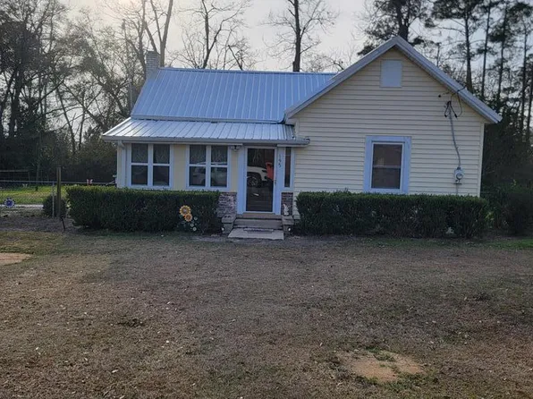 195 N Mattie Ave, Sycamore, GA 31790