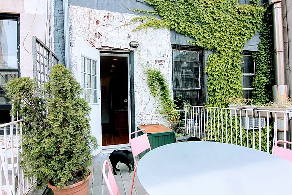 Rented by GPA Realty | media 2