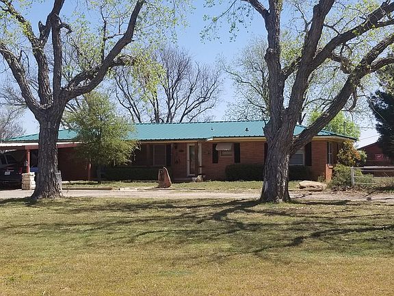 2nd image of 2870 N Highway 208