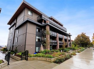 147 Haliburton St #103, Nanaimo, BC