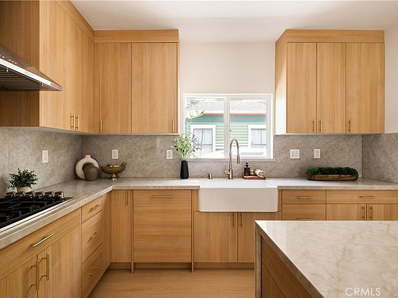 4th image of 5334 Chesley Ave