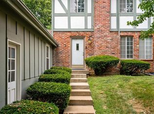 10212 Edelweiss Cir, Merriam, KS 66203