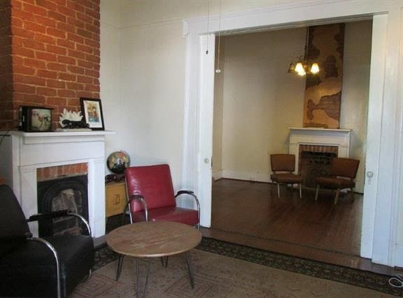 2nd image of 2352 Marais St