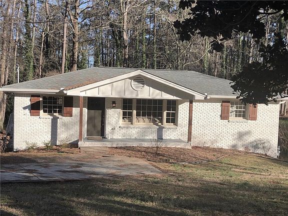 2nd image of 3201 Tammy Lynn Dr SW