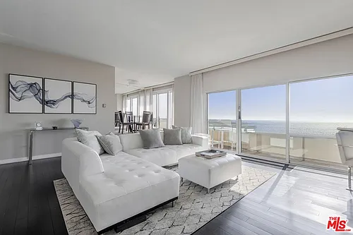 18065 Coastline Dr Photo 1