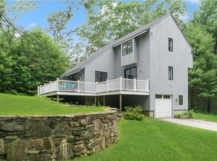 280 Shannock Rd, South Kingstown, RI 02879