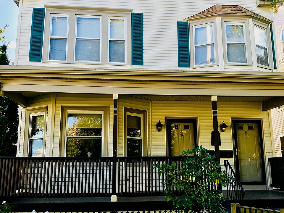 10 DEARBORN ROAD