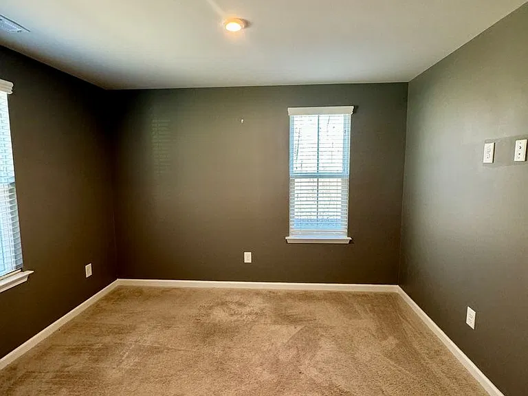 1214 Ashbury St — Photo 4