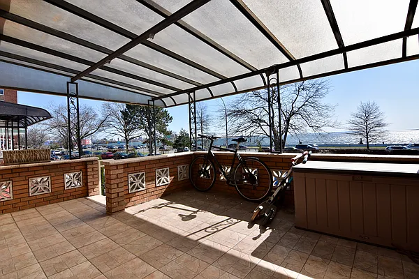 Rented by Bohemia Realty Group | media 11