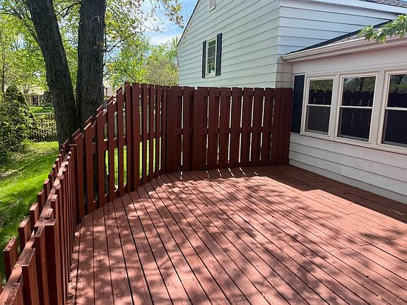 5th image of 1 N Braintree Dr