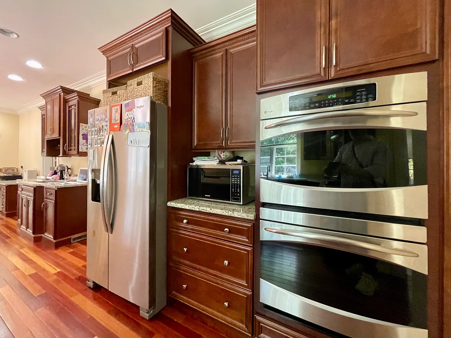 4 bed, 3.5 bath, 4200 sqft, $7,350 — Photo 4