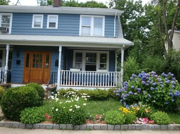 12 Spring St, Nyack, NY 10960