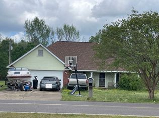 5771 Cal Kolola Rd, Caledonia, MS 39740